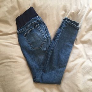 Gap maternity skinny jeans